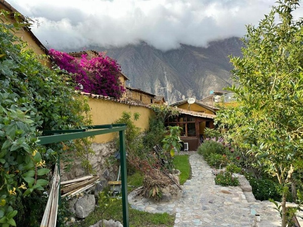 Parwa Guest House image 28